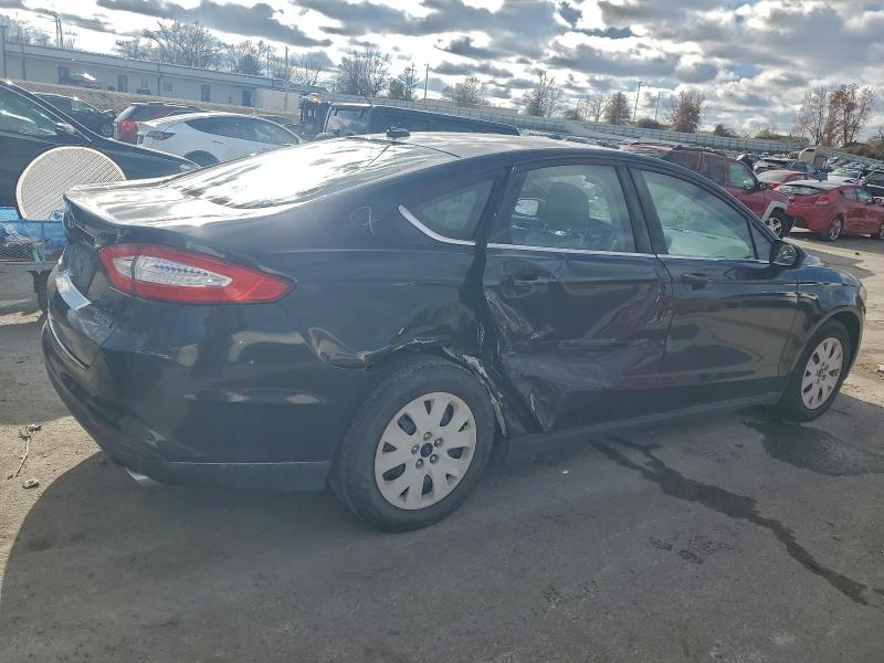 Photo 3 from auction – 2014 FORD FUSION S with VIN 3FA6P0G76ER367894