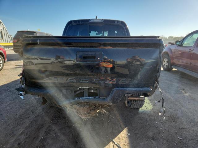 Photo 6 from auction – 2017 TOYOTA TACOMA DOU with VIN 3TMCZ5AN2HM044827