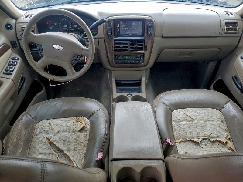 Photo 8 from auction – 2005 FORD EXPLORER E with VIN 1FMZU74K85UB26649