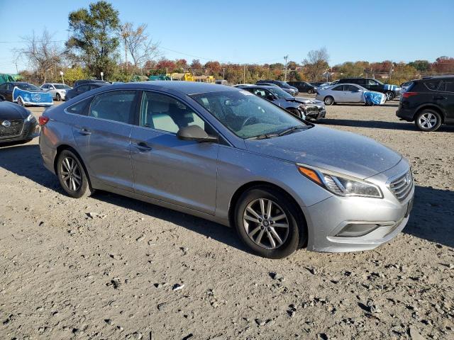 Photo 4 from auction – 2016 HYUNDAI SONATA SE with VIN 5NPE24AF6GH278747
