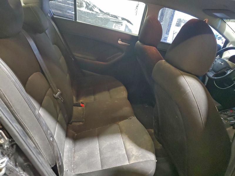 Photo 10 from auction – 2017 KIA FORTE LX with VIN 3KPFK4A72HE081867