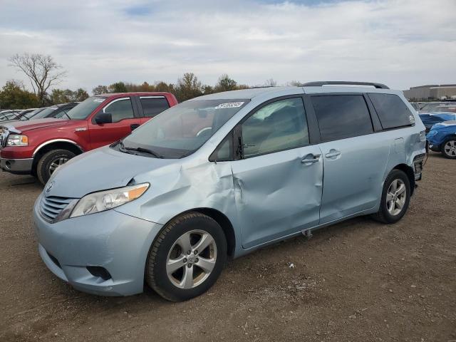Photo 1 from auction – 2016 TOYOTA SIENNA LE with VIN 5TDKK3DC4GS703164