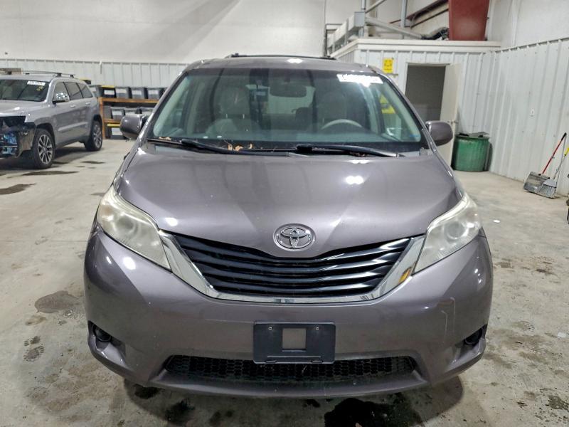 Photo 5 from auction – 2012 TOYOTA SIENNA LE with VIN 5TDKK3DC2CS242816