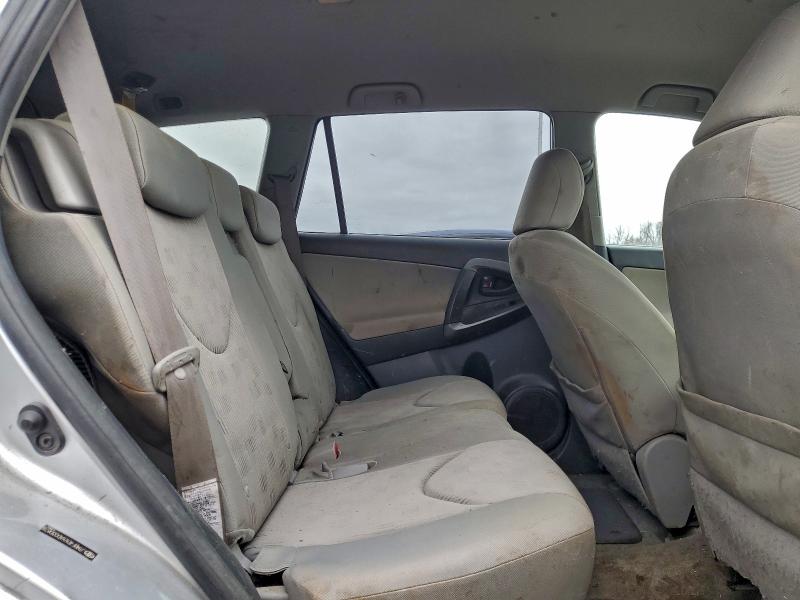 Photo 11 from auction – 2010 TOYOTA RAV4 with VIN JTMBF4DVXAD030878