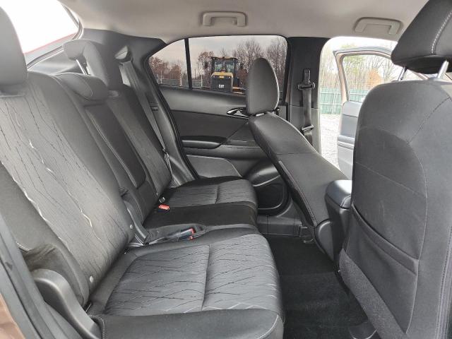Photo 11 from auction – 2018 MITSUBISHI ECLIPSE CR with VIN JA4AT5AA1JZ040918