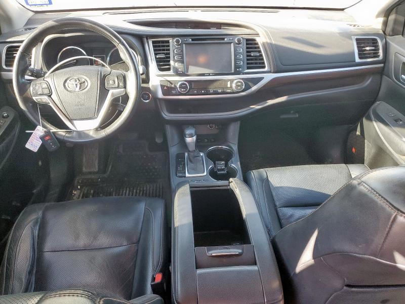 Photo 8 from auction – 2015 TOYOTA HIGHLANDER with VIN 5TDDKRFH9FS110600
