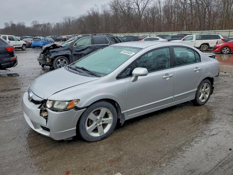 HONDA CIVIC LX-S 2010 with VIN 19XFA1F6XAE073376 - Photo from auction