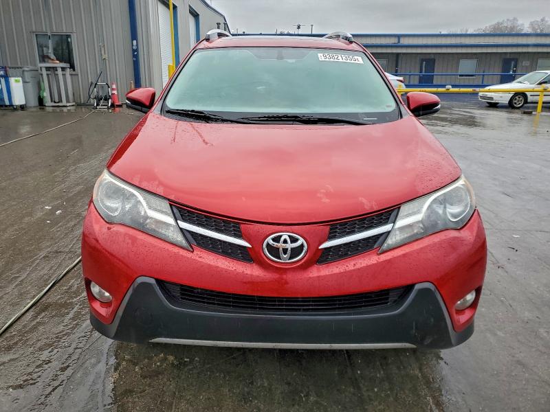 Photo 5 from auction – 2013 TOYOTA RAV4 XLE with VIN JTMRFREV7DD029380