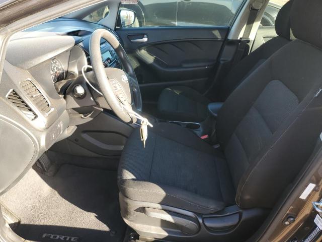 Photo 7 from auction – 2017 KIA FORTE LX with VIN 3KPFK4A72HE134843