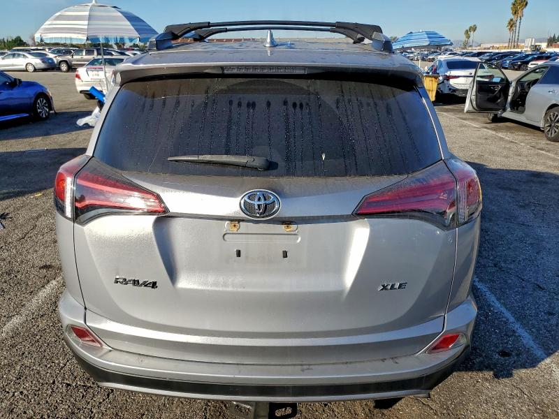 Photo 6 from auction – 2017 TOYOTA RAV4 XLE with VIN 2T3WFREV7HW350198