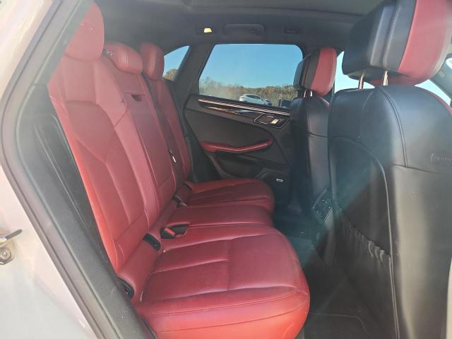 Photo 11 from auction – 2018 PORSCHE MACAN GTS with VIN WP1AG2A53JLB62998