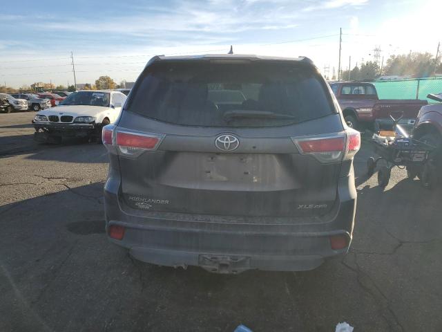 صورة رقم 6 من المزاد - 2015 TOYOTA HIGHLANDER مع VIN 5TDJKRFH8FS199000