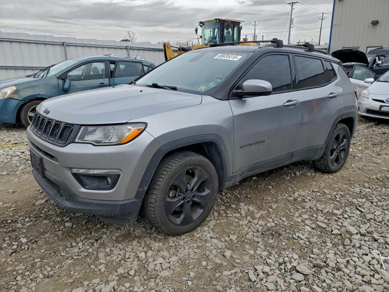 JEEP COMPASS LA 2018 مع رقم تعريف المركبة 3C4NJDBB9JT298688 - صورة من المزاد