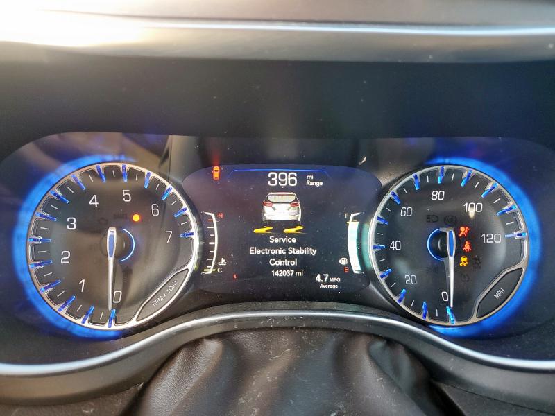 Photo 9 from auction – 2017 CHRYSLER PACIFICA T with VIN 2C4RC1EG5HR587565