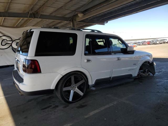 Photo 3 from auction – 2003 LINCOLN NAVIGATOR with VIN 5LMFU28R13LJ25226