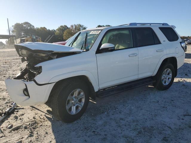 TOYOTA 4RUNNER SR 2014 with VIN JTEBU5JR7E5169073 - Photo from auction