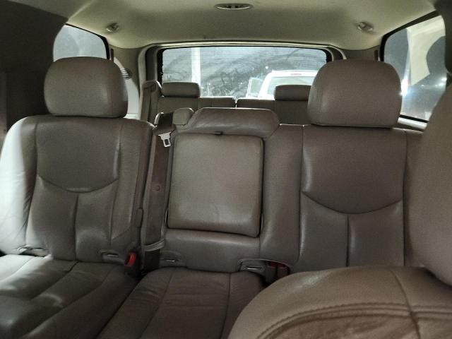 Photo 10 from auction – 2004 GMC YUKON with VIN 1GKEC13Z24R169116