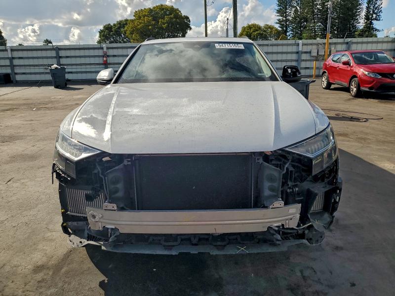 Photo 5 from auction – 2021 AUDI Q8 PREMIUM with VIN WA1EVAF13MD042409