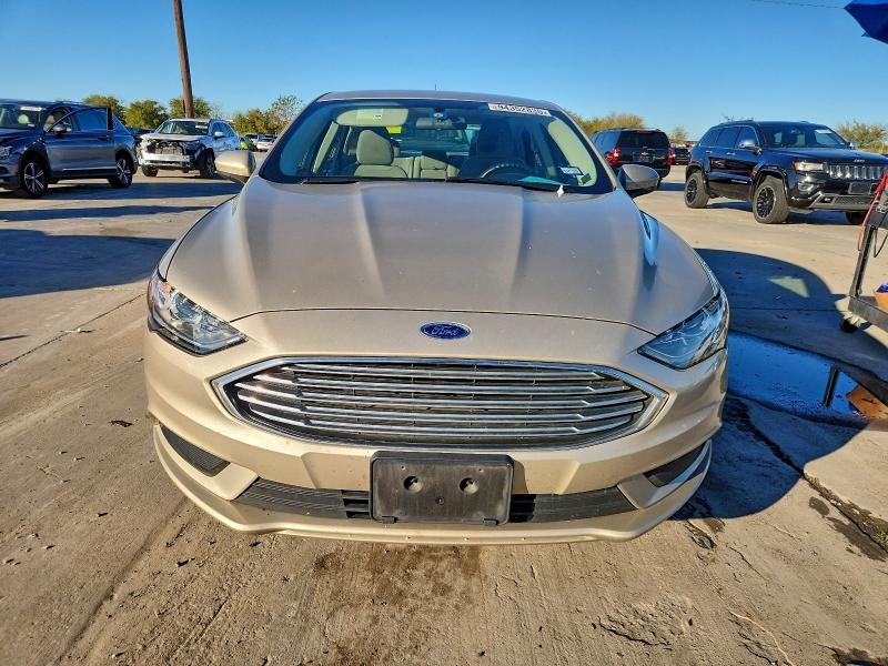 Photo 5 from auction – 2017 FORD FUSION SE with VIN 3FA6P0HDXHR246407