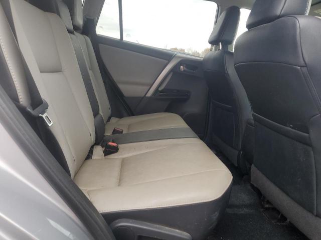 Photo 11 from auction – 2018 TOYOTA RAV4 LIMIT with VIN 2T3DFREV5JW829197