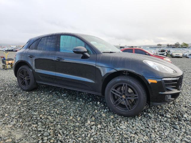 Photo 4 from auction – 2018 PORSCHE MACAN with VIN WP1AA2A50JLB05630