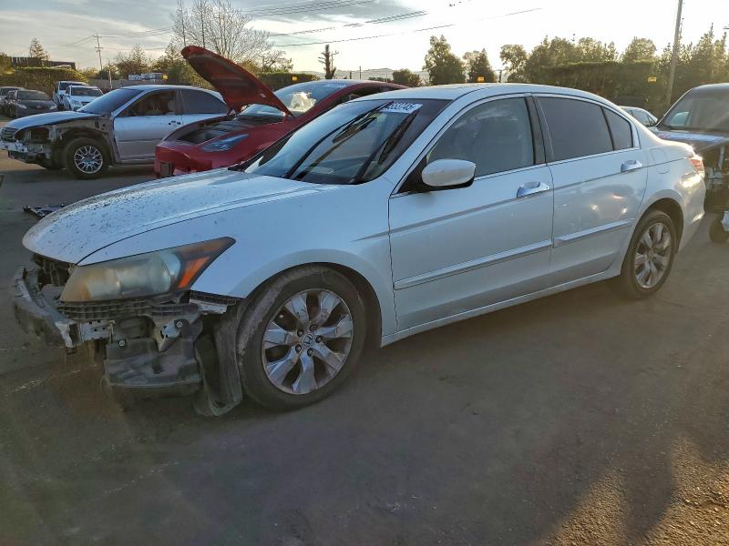 HONDA ACCORD 2008 with VIN 1HGCP36788A070352 - Photo from auction