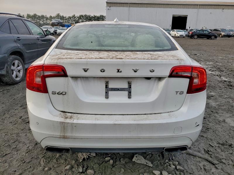 Photo 6 from auction – 2014 VOLVO S60 T5 with VIN YV1612FS5E1285611