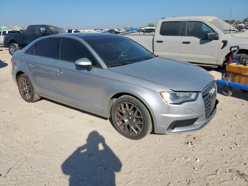 Photo 4 from auction – 2015 AUDI A3 PREMIUM with VIN WAUACGFF2F1032870