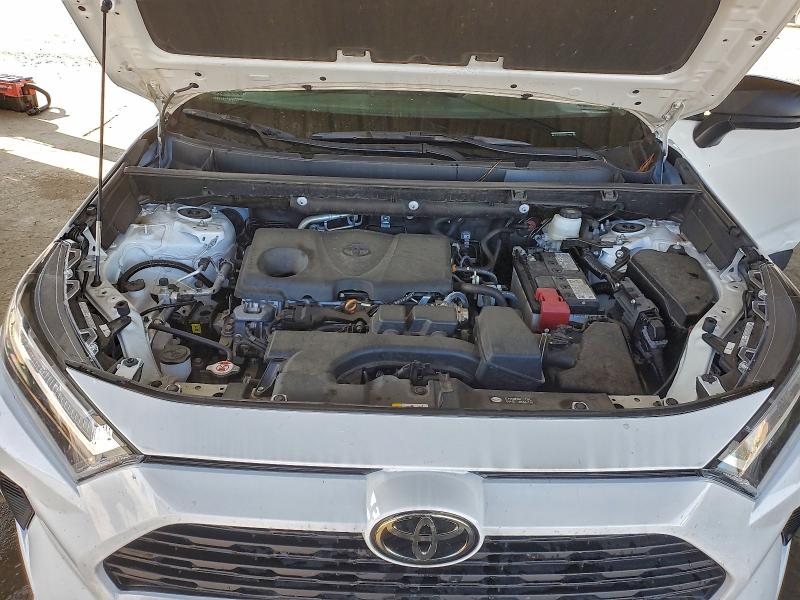 Photo 11 from auction – 2025 TOYOTA RAV4 LE with VIN 2T3F1RFV6SW516957