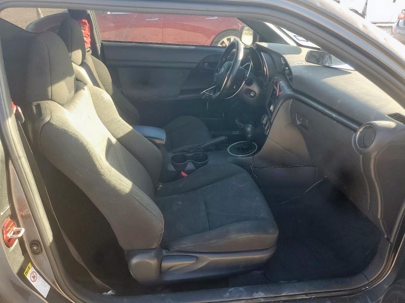 Photo 10 from auction – 2011 TOYOTA SCION TC with VIN JTKJF5C79B3020895