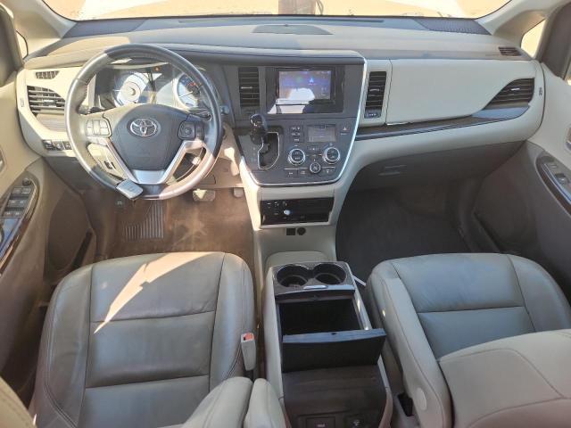 Photo 8 from auction – 2015 TOYOTA SIENNA XLE with VIN 5TDYK3DC0FS690129