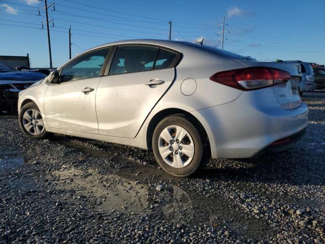 Photo 2 from auction – 2018 KIA FORTE LX with VIN 3KPFK4A77JE218694