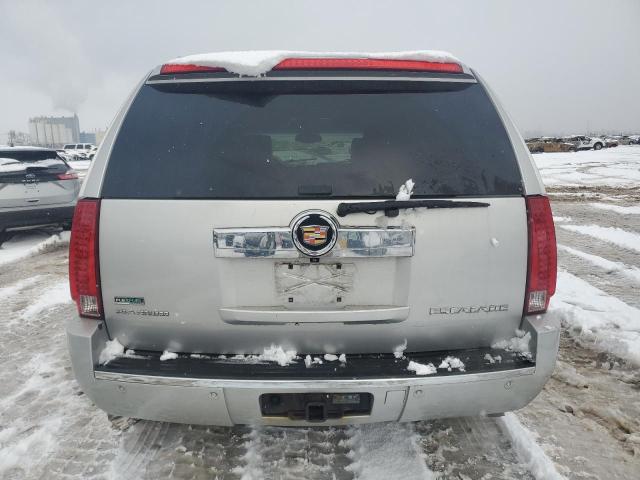 صورة رقم 6 من المزاد - 2011 CADILLAC ESCALADE P مع VIN 1GYS4DEF6BR389477