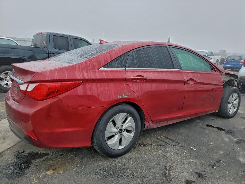 Photo 3 from auction – 2014 HYUNDAI SONATA GLS with VIN 5NPEB4AC2EH813706