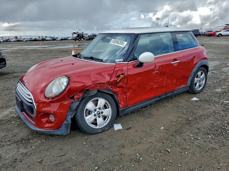 MINI COOPER 2015 with VIN WMWXM5C5XFT941127 - Photo from auction