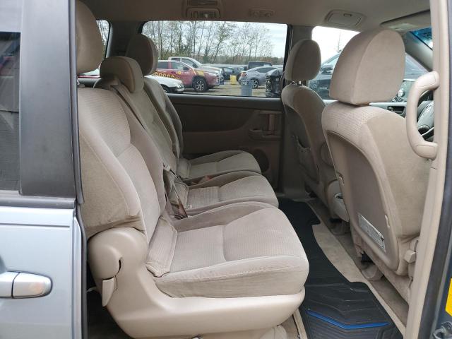 Photo 11 from auction – 2010 TOYOTA SIENNA with VIN 5TDKK4CC8AS322030