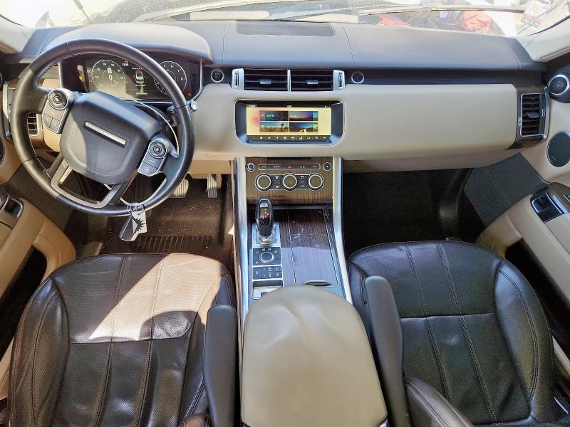 Photo 8 from auction – 2017 LAND ROVER RANGE ROVE with VIN SALWR2FV0HA682679