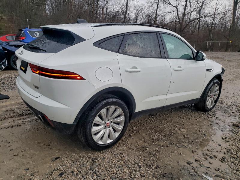 Photo 3 from auction – 2020 JAGUAR E-PACE SE with VIN SADFP2FX1L1013106