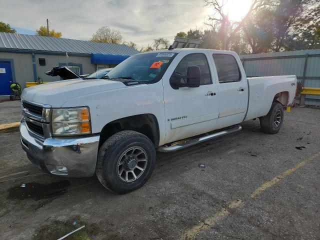 CHEVROLET SILVERADO 2007 con VIN 1GCHK23697F512064 - Foto de la subasta