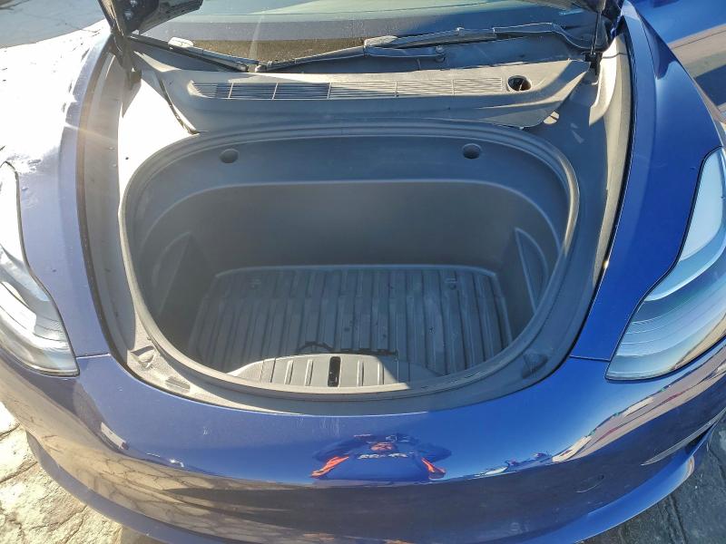 Photo 11 from auction – 2022 TESLA MODEL 3 with VIN 5YJ3E1EB5NF264628