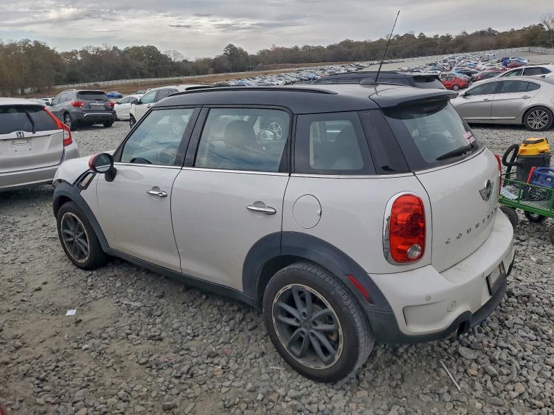 Фото 2 с аукциона – 2015 MINI COOPER с VIN WMWZC3C50FWT06058