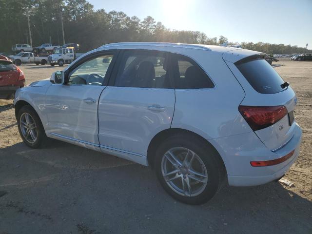 Photo 2 from auction – 2017 AUDI Q5 PREMIUM with VIN WA1C2AFP0HA075833