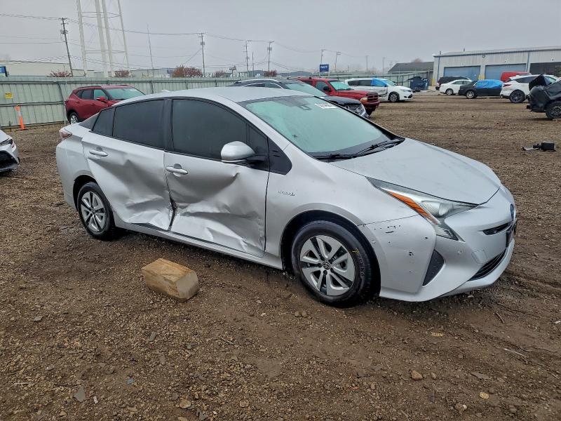 Photo 4 from auction – 2018 TOYOTA PRIUS with VIN JTDKBRFU2J3067698