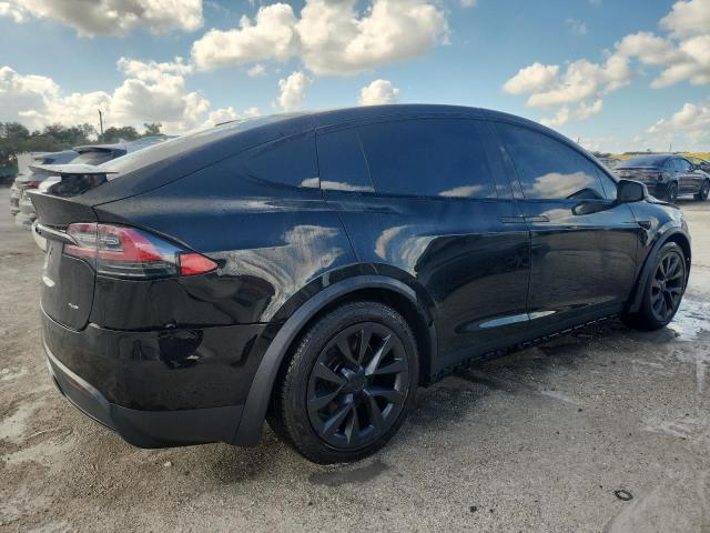 Photo 3 from auction – 2022 TESLA MODEL X with VIN 7SAXCBE67NF329708