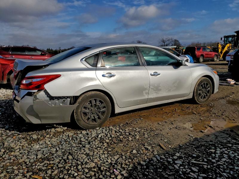 Photo 3 from auction – 2016 NISSAN ALTIMA 2.5 with VIN 1N4AL3AP6GC207144