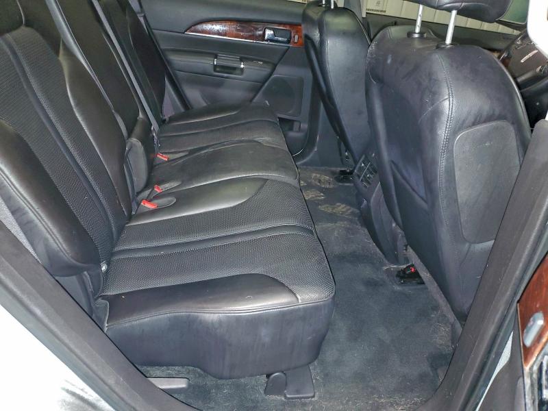 Photo 11 from auction – 2011 LINCOLN MKX with VIN 2LMDJ8JK6BBJ00070