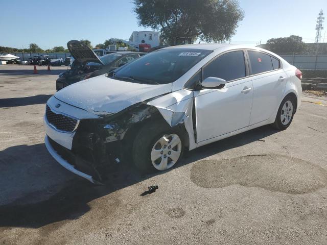 KIA FORTE LX 2018 with VIN 3KPFL4A70JE194302 - Photo from auction
