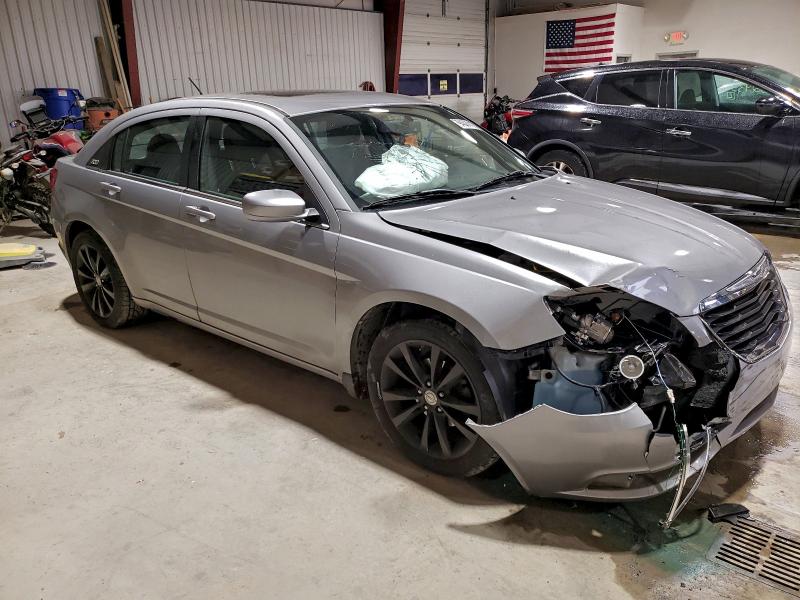 Photo 4 from auction – 2013 CHRYSLER 200 TOURIN with VIN 1C3CCBBB1DN580290