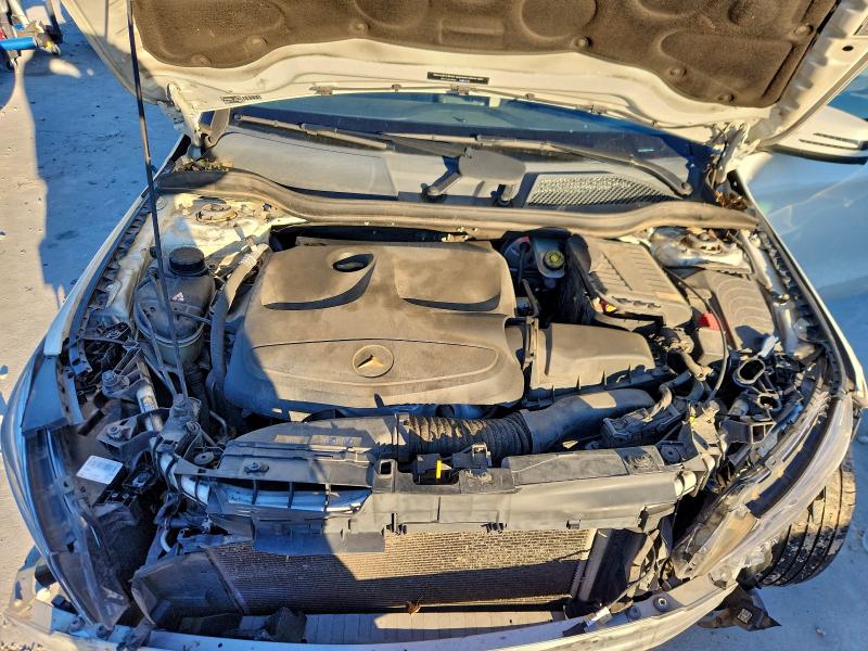 Photo 11 from auction – 2014 MERCEDES-BENZ CLA 250 with VIN WDDSJ4EB8EN104565