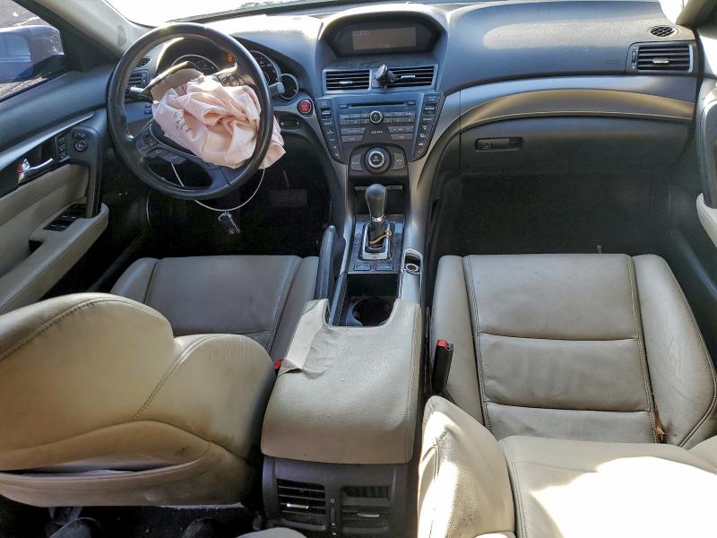 Photo 8 from auction – 2014 ACURA TL SE with VIN 19UUA8F32EA005010